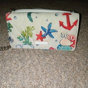 Vera Bradley small crosebody